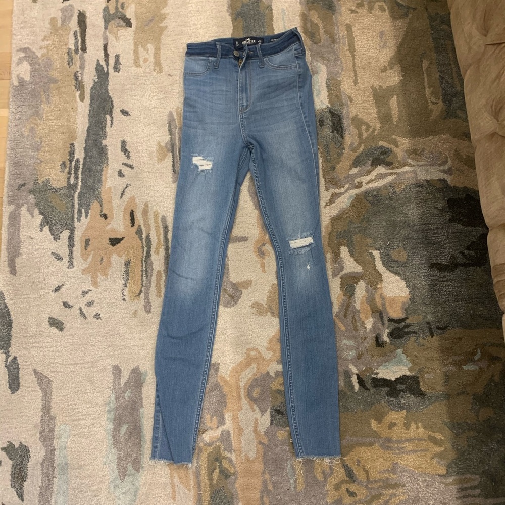 Hollister high waisted skinny jeans size 25